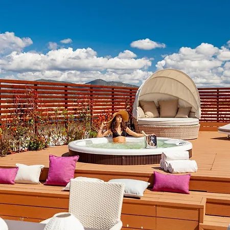 Mercure 4* أولبيا