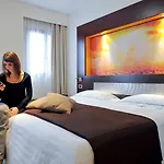 호텔 Mercure 4*