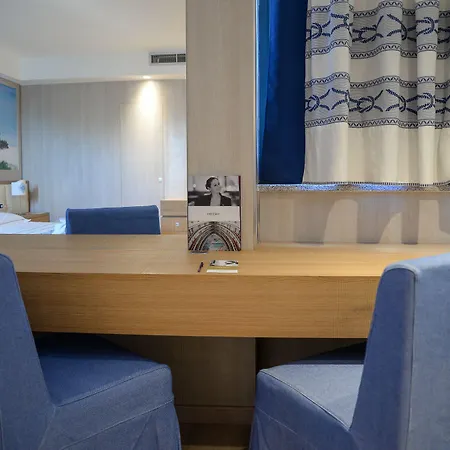 Szálloda Mercure E 4*
