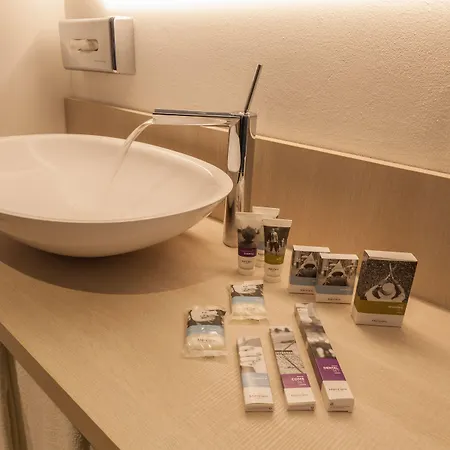 Mercure E