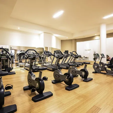 Hotel Mercure E 4*