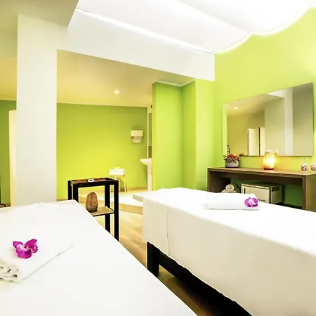 Mercure E 4*