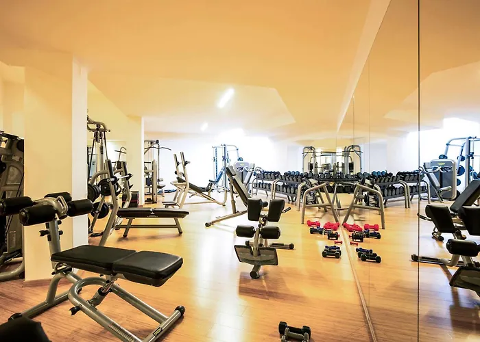 מלון Mercure אולביה