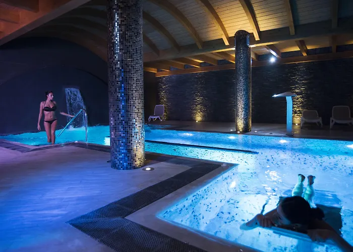 メルキュール ホテル 4*